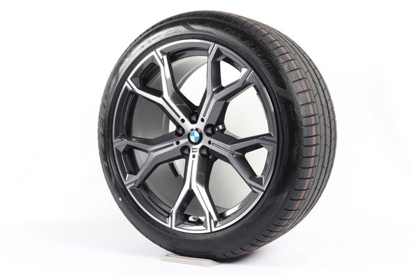 21” BMW X5 / X6 741M OE Complete Wheel Set
