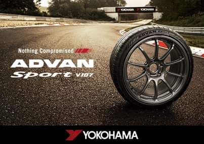 Yokohama ADVAN Sport V107 Tire