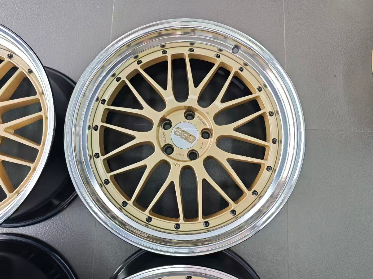 (Demo Car Wheels) BBS LM Forged Aluminum 2-Piece for BMW M2 / M3 / M4 King of Wheels