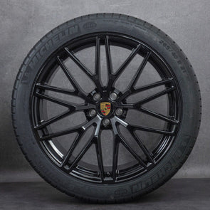 (Demo Car Wheels) 21” Porsche Macan III RS Spyder Design OE Complete Wheelset