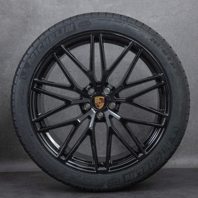 (Demo Car Wheels) 21” Porsche Macan III RS Spyder Design OE Complete Wheelset