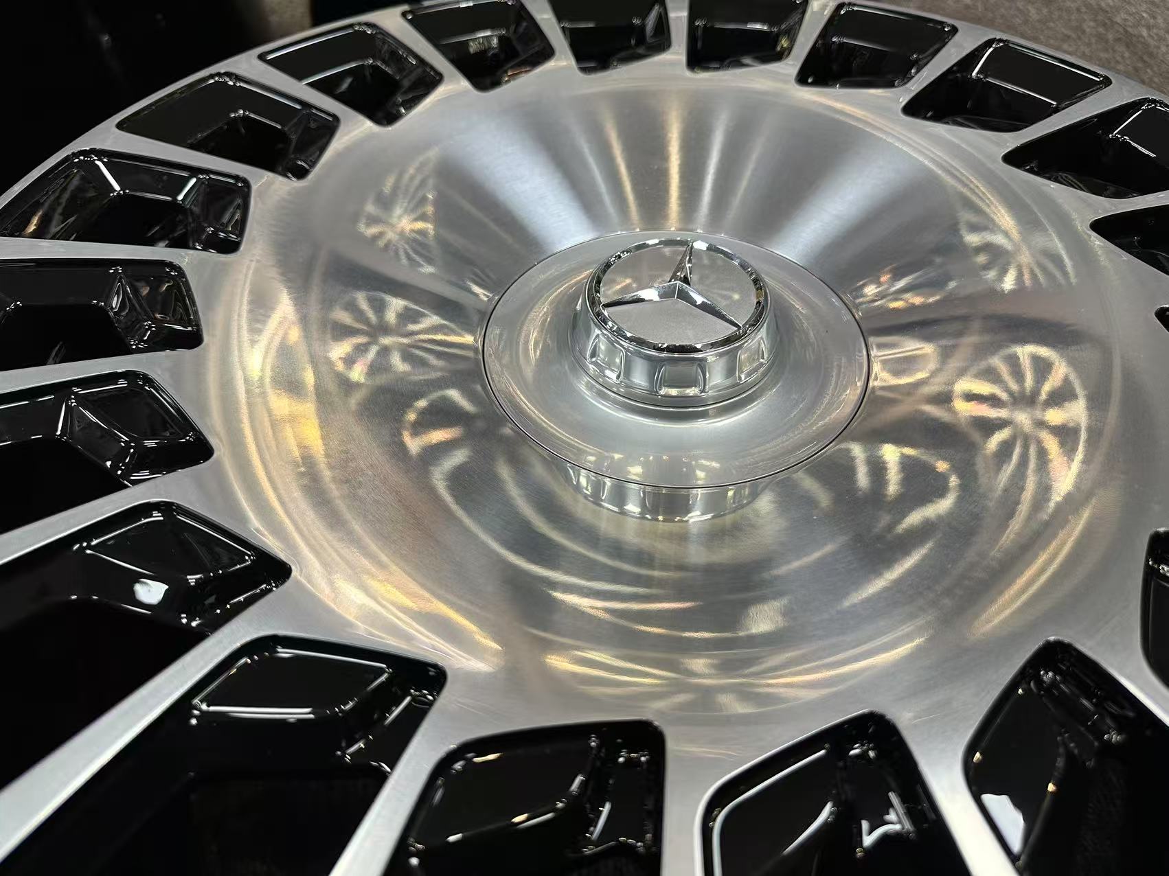 Multi Spoke S Class Rims 20” Mercedes-Benz S-Class Maybach Multi-Spoke OE Wheels – 360WHEELS